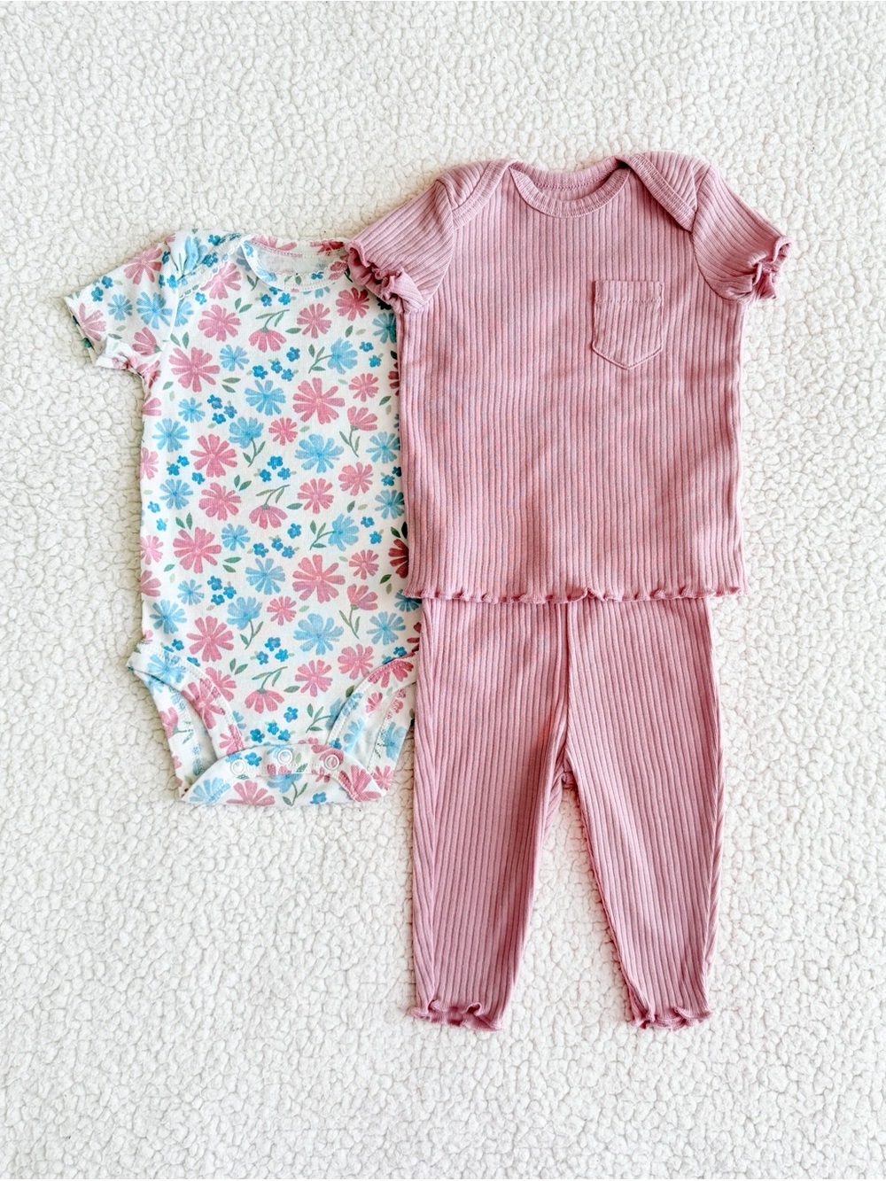 Just One You By Carter’s 3 Piece Mauve/Floral Outfit Set Size 3 Months